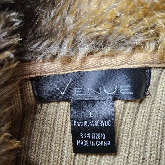 Venue Ribbed Sweater With Faux Fur Front Full Zip Cardigan Size Large Y2K Tan - Picture 15 of 15